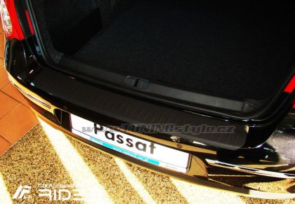 Nášlap kufru černý - VW Passat sedan B6 06-