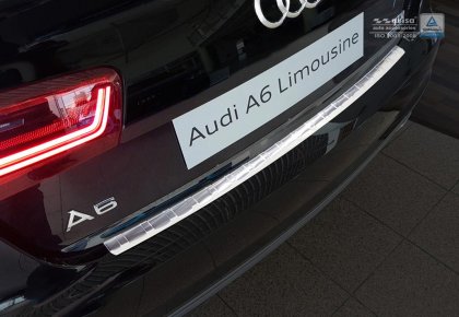 Nerezová ochranná lišta zadního nárazníku Audi A6 sedan facelift 2015-