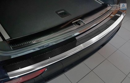 Nerezová ochranná lišta zadního nárazníku Audi Q5 s černým karbonem 2008-2016