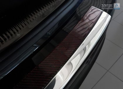 Nerezová ochranná lišta zadního nárazníku Audi Q5 s červeným karbonem 2008-2016