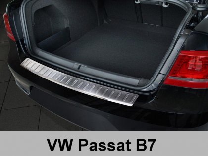 Nerezová ochranná lišta zadního nárazníku VW PASSAT B7 Sedan 2010-2014