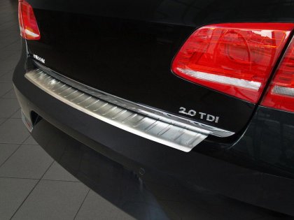 Nerezová ochranná lišta zadního nárazníku VW PASSAT B7 Sedan 2010-2014