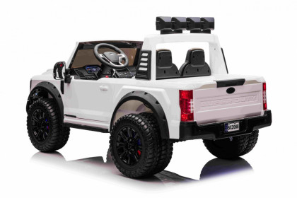 Ford Super Duty White