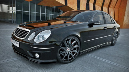 Prahové lišty Mercedes E-Class W211 AMG 02-09 carbon look