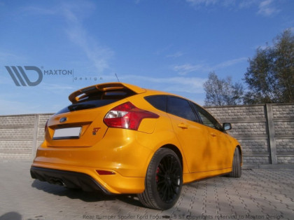 Zadní difuzor Ford Focus MK3 ST Předface RS2015 Look černý lesklý plast