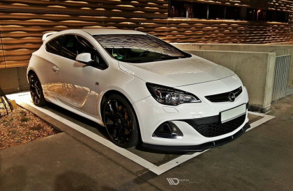 Spojler pod nárazník lipa Opel Astra J OPC / VXR V.1 carbon look