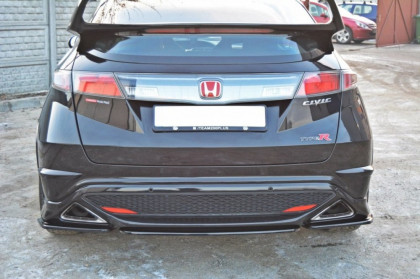 Splitter zadní, prostřední Honda Civic VIII Type-S/R (Bez žeber) 06-11 carbon look