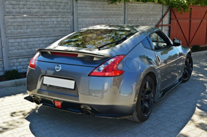 Splitter zadní, prostřední Nissan 370Z 09-12 černý lesklý plast