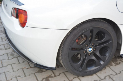 Splittery zadní, boční BMW Z4 E85 / E86 před facelift černý lesklý plast