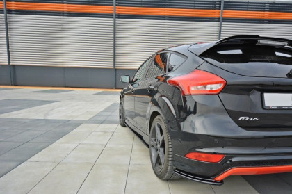 Prahové lišty Ford Focus Mk3 ST-Line  černý lesklý plast