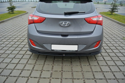 Splitter zadní, prostřední Hyundai i30 mk.2 11-17 carbon look