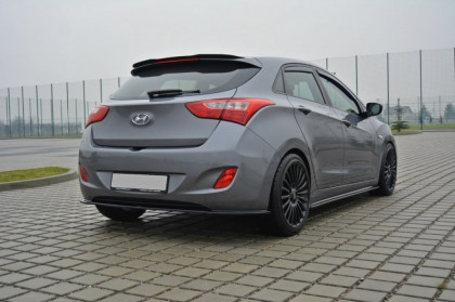 Splitter zadní, prostřední Hyundai i30 mk.2 11-17 carbon look