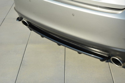 Splitter zadní, prostřední Lexus IS Mk3 T 13-16 černý lesklý plast