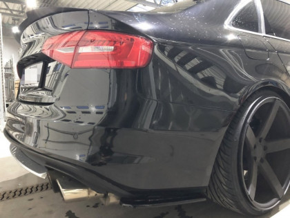 Splittery zadní, boční Audi S4 B8 Facelift 12- černý lesklý plast