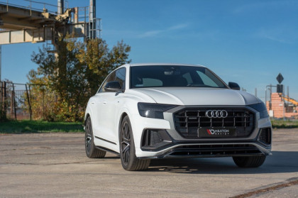 Prahové lišty Audi Q8 S-line carbon look