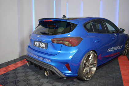 Prodloužení spoileru Maxton V.3 FORD FOCUS MK4 ST-LINE černý lesklý plast