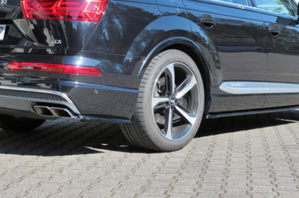 Splittery zadní boční Audi SQ7 / Q7 S-Line Mk.2 černý lesklý plast