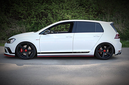 Prahové lišty VW GOLF Mk7 GTI CLUBSPORT 2016- 2017 černý lesklý plast