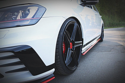 Prahové lišty VW GOLF Mk7 GTI CLUBSPORT 2016- 2017 černý lesklý plast