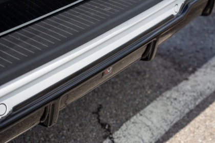 Difuzor zadního nárazníku Volkswagen T6 2015- černý lesklý plast