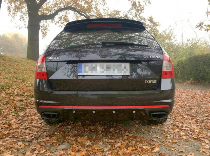 Difuzor zadního nárazníku V.1 Škoda Octavia RS Mk3 černý lesklý plast