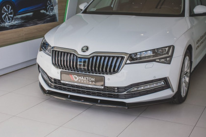 Spojler pod přední nárazník lipa V.2 Škoda Superb Mk3 Facelift 2019 - carbon look