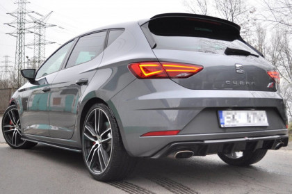 Difuzor zadního nárazníku V.1 SEAT LEON MK3 CUPRA FACELIFT 2017 -  černý lesklý plast