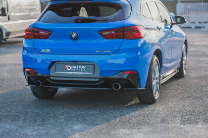 Splittery zadní boční BMW X2 F39 M-Packet  carbon look