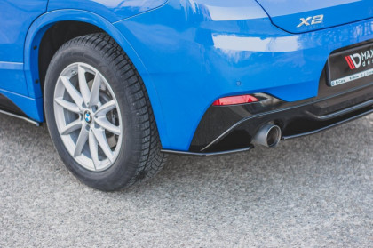 Splittery zadní boční BMW X2 F39 M-Packet  carbon look