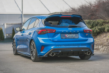 Prodloužení střešního spojleru Ford Focus ST Mk4 černý lesklý plast