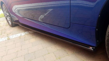 Prahové lišty Lexus RC 2014- černý lesklý plast