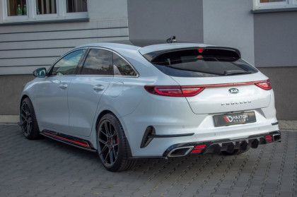 Prodloužení střešního spojleru Kia ProCeed Mk3 2018-  carbon look