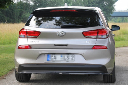 Difuzor zadního nárazníku HYUNDAI I30 MK3 HATCHBACK (2017 -  )  bez žeber černý lesklý plast