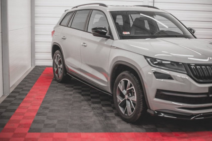 Prahové lišty Škoda Kodiaq Mk1 Sportline 2016 - carbon look