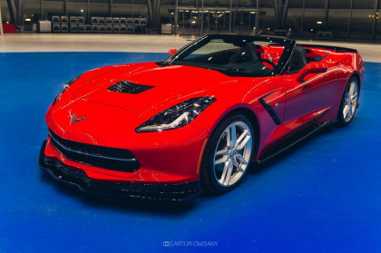 Spojler pod přední nárazník lipa CHEVROLET CORVETTE C7 2013- černý lesklý plast