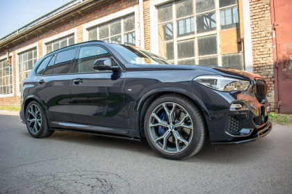 Prahové lišty BMW X5 G05 M-pack 2018- carbon look