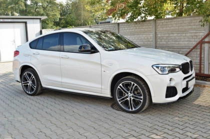 Prahové lišty BMW X4 M-PACK (F26) 2014 - černý lesklý plast