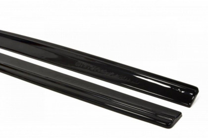 Prahové lišty BMW X4 M-PACK (F26) 2014 - černý lesklý plast