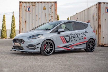 Prahové lišty V.1 Ford Fiesta Mk8 ST černý lesklý plast