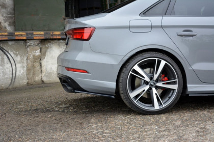 Splittery zadní boční Audi RS3 8V FL Sedan 17- černý lesklý plast