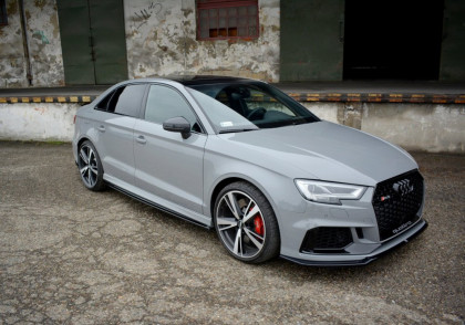 Prahové lišty Audi RS3 8V Facelift Sedan černý lesklý plast