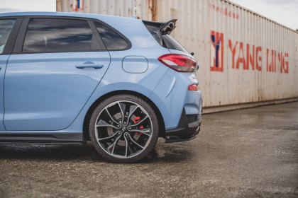 Splittery zadní boční V.3 Hyundai I30 N hatchback Mk3  černý lesklý plast