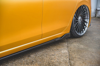 Prahové lišty V.2 VW Golf 8 2019- carbon look