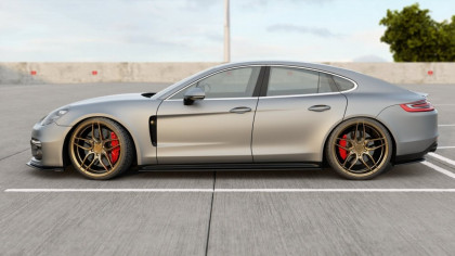 Prahové lišty Porsche Panamera Turbo / GTS 971 černý lesklý plast