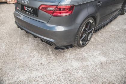 Splittery zadní boční V.1 Audi RS3 8V Sportback černý lesklý plast