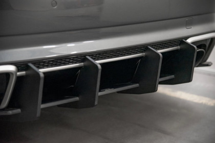 Difuzor zadního nárazníku Racing V.2 Audi RS3 8V Sportback carbon look