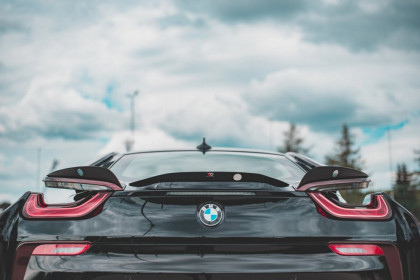 Prodloužení spoileru BMW i8  černý lesklý plast