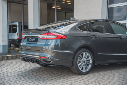 Splittery zadní boční Ford Mondeo Vignale Mk5 Facelift černý lesklý plast