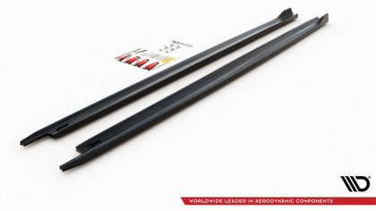 Prahové lišty V.1 Škoda Octavia Mk4 černý lesklý plast