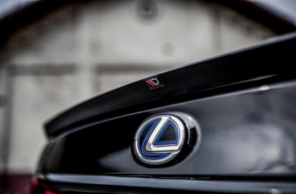 Prodloužení spoileru Lexus LS Mk4 Facelift carbon look